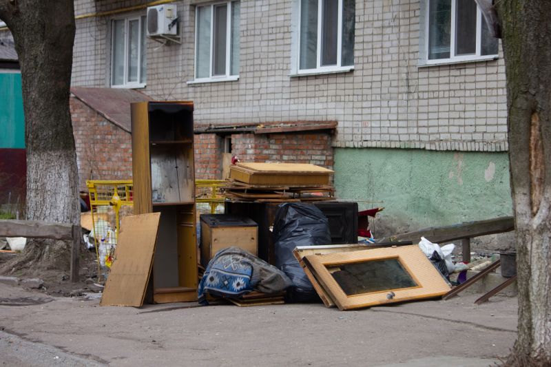 Clutter Removal Service in Sacramento, CA
